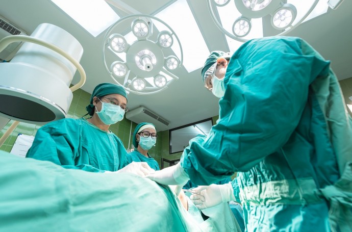 Родственникам умерших разрешили передавать тела для трансплантации